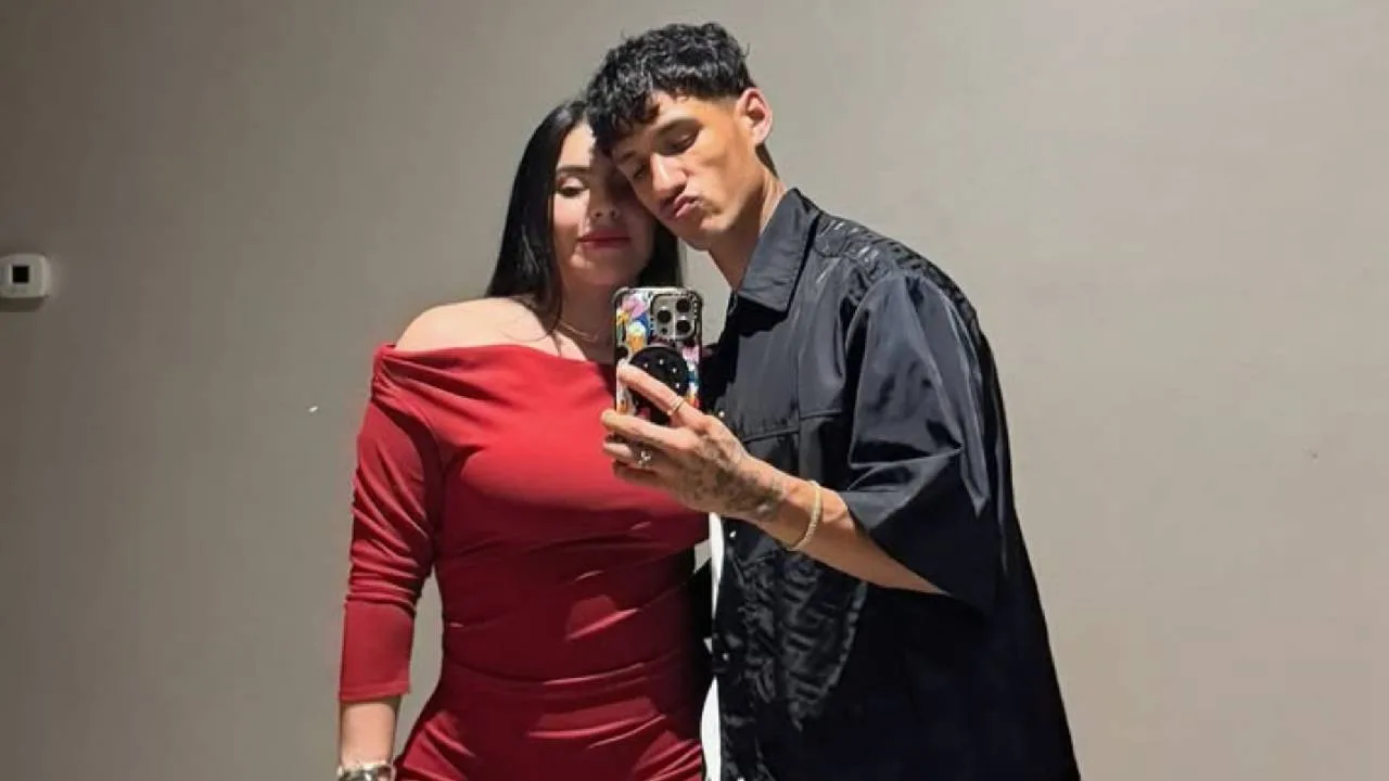 Uriel Antuna y Penélope García.