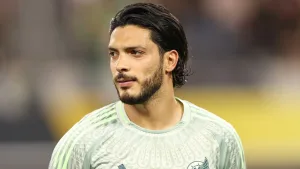 Raúl Jiménez es baja del México vs Panamá por y este es el poderoso motivo