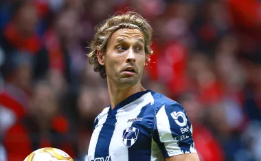 En medio de las negociaciones por su renovación, se reveló qué haría Sergio Canales si deja Rayados de Monterrey.