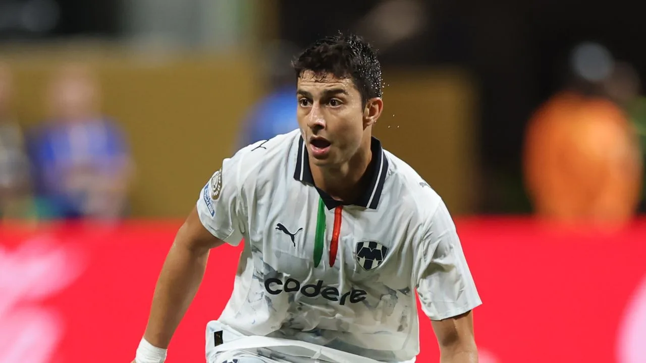 Stefan Medina, jugador de Monterrey. 