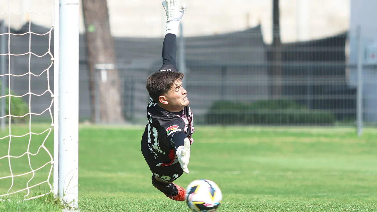 Toluca se despide de uno de sus porteros bicampeones para el Clausura 2026 En un mercado de fichajes con varios movimientos, el Toluca confirmó la salida de uno de sus guardametas bicampeones.