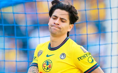 En un mercado de fichajes con muchos movimientos en Coapa, resta resolver la situación de Víctor Dávila que no es sencilla.