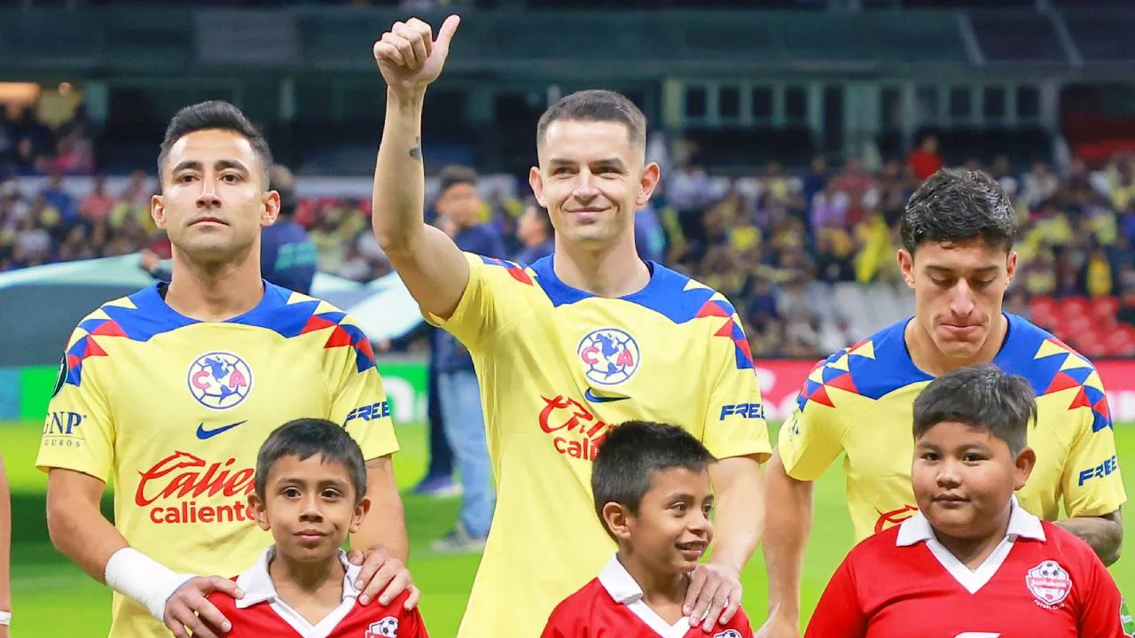 América: Zendejas llora inconsolable en despedida de Fidalgo