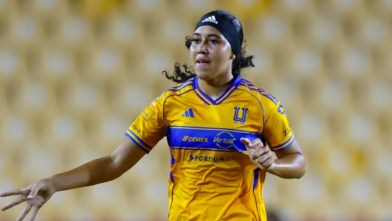 Aaliyah Farmer, Tigres Femenil