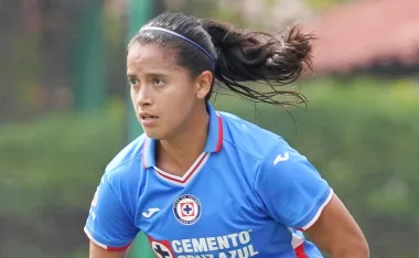 Claudia Cid, Cruz Azul