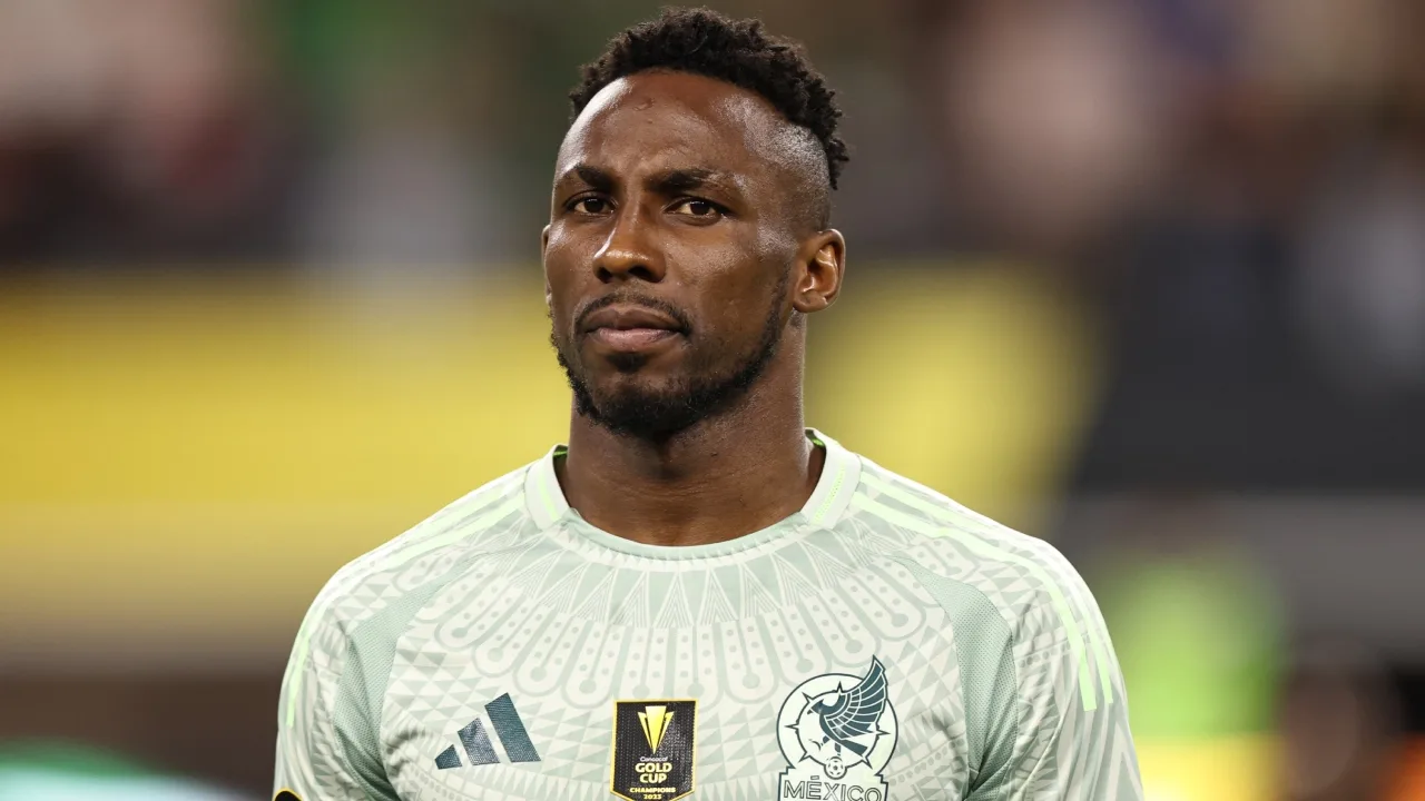 Julián Quiñones, Selección Mexicana