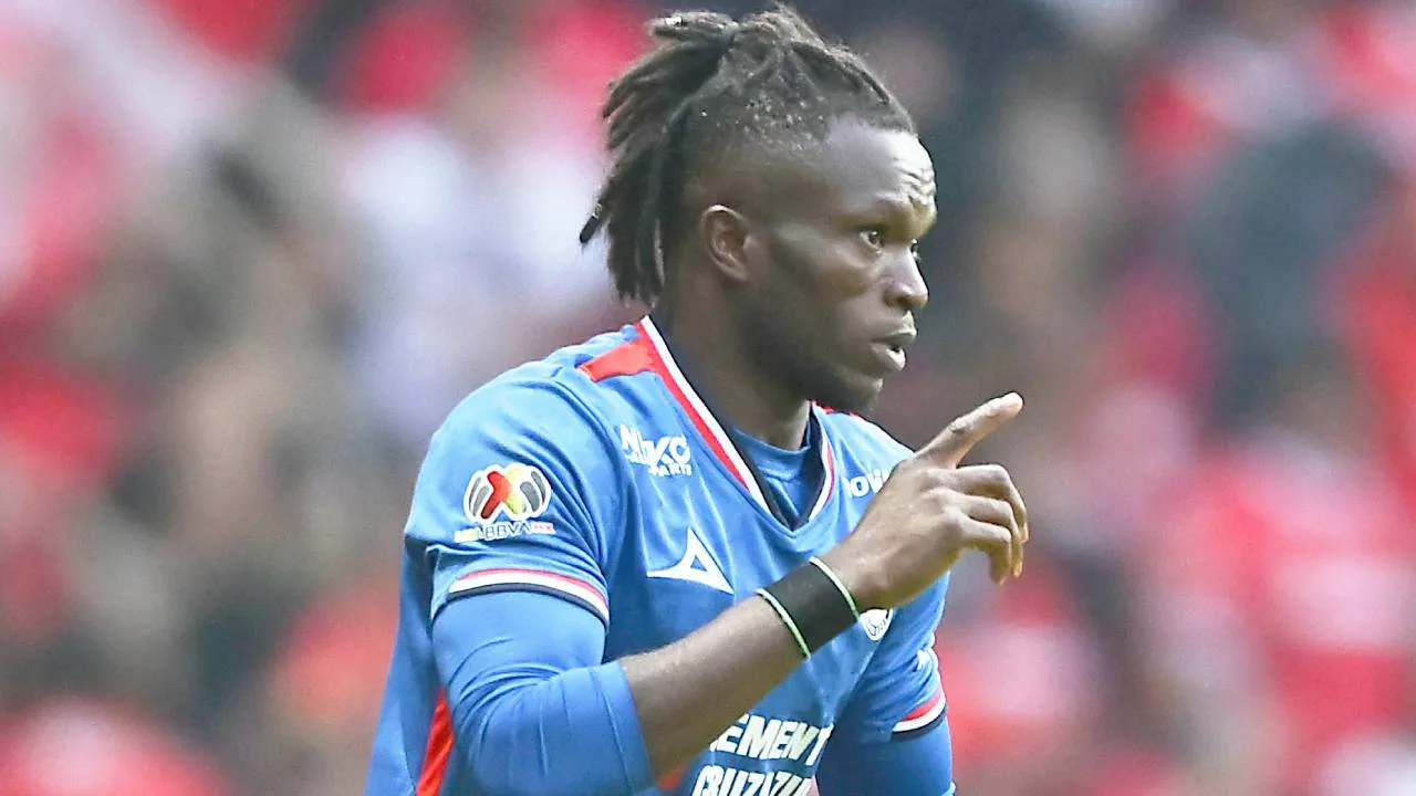 Christian Ebere promete a Cruz Azul pelear por ser Campeones 2026