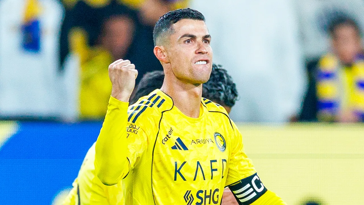 Cristiano Ronaldo marca un nuevo golazo.