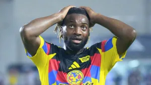 Allan Saint-Maximin se fue del América y en el vestidor nadie lo extraña por esta razón 