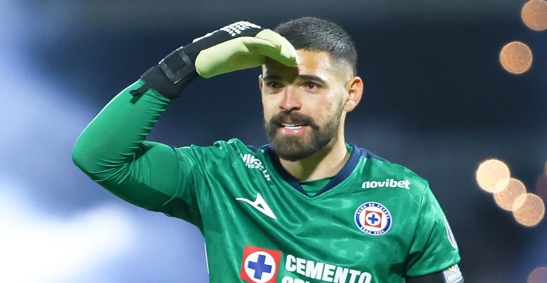 Si bien aún resta mucho para el próximo mercado de verano, los Pumas estarían tras los pasos de un nuevo portero.