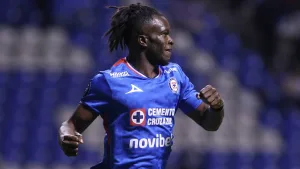 El nigeriano Christian Ebere confirmó el detalle que lo hizo fichar por Cruz Azul