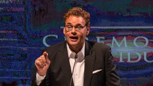 Faitelson calienta el Chivas vs América con fuerte acusación a la directiva del Rebaño