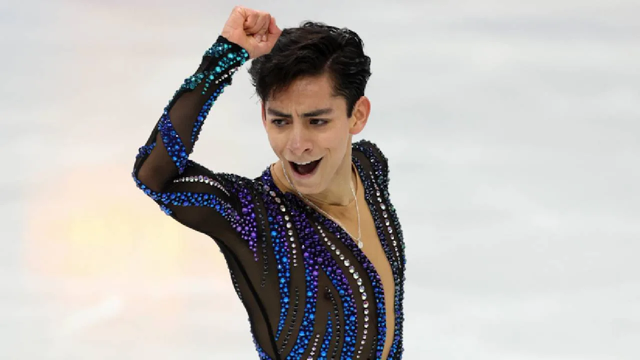 Donovan Carrillo, patinador mexicano.