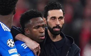 Vinícius Jr. y Alvaro Arbeloa