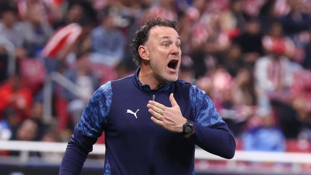 Gabriel Milito, actual DT de Chivas. 