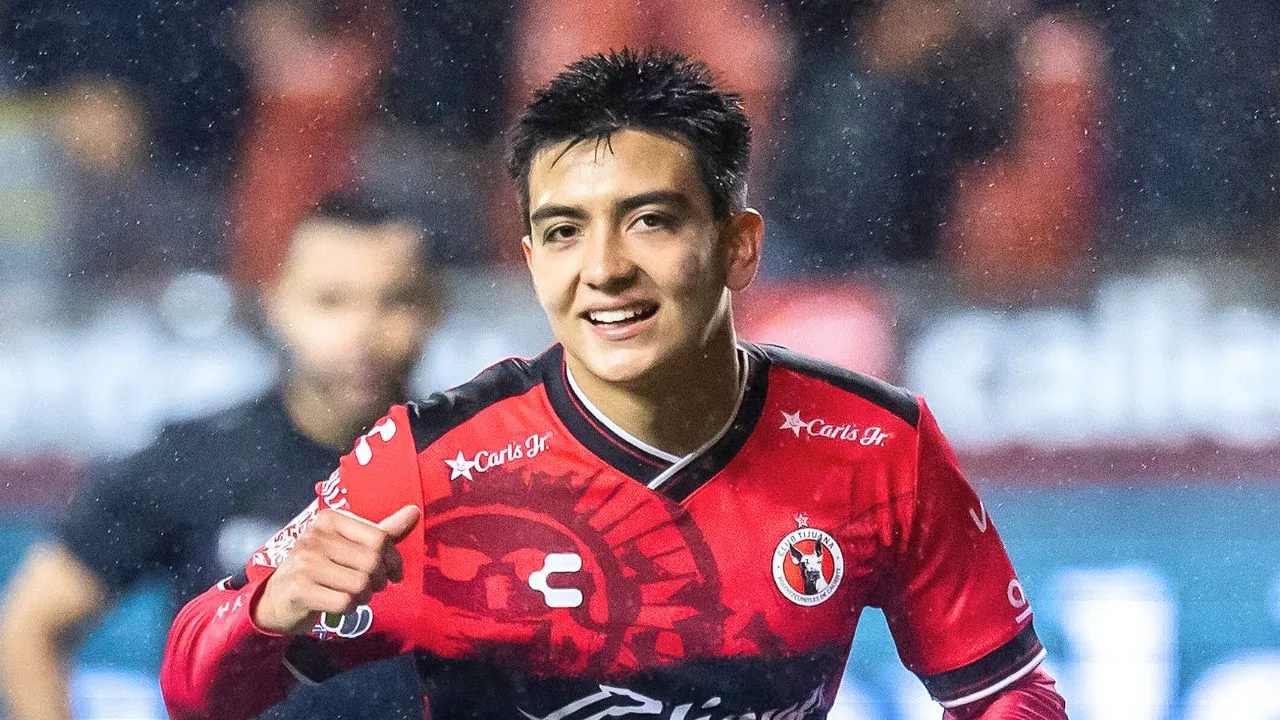 Revelan posible fecha de regreso de Gilberto Mora a las canchas con Xolos de Tijuana y el Tri respira.