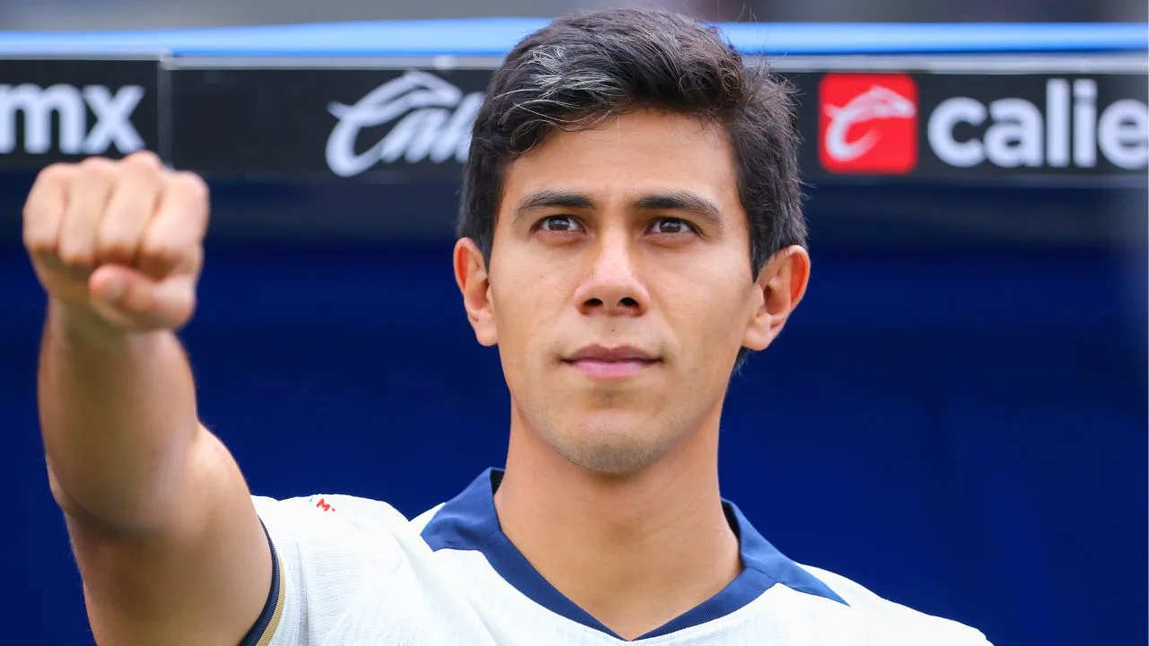 El inesperado gesto de José Juan Macías con Pumas y Efraín Juárez que ilusiona a la afición.