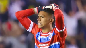 Monterrey vs Cruz Azul: Kevin Mier ‘vuelve’ en la Máquina pero causa baja por duplicado