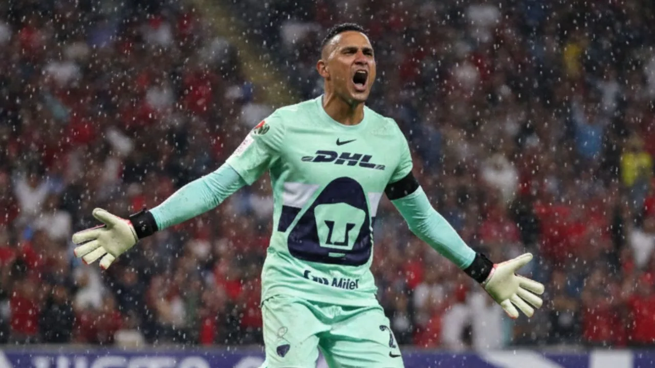 Keylor Navas en el equipo de la semana de la Liga MX tras impresionante marca en el Pumas vs Rayados de Monterrey.