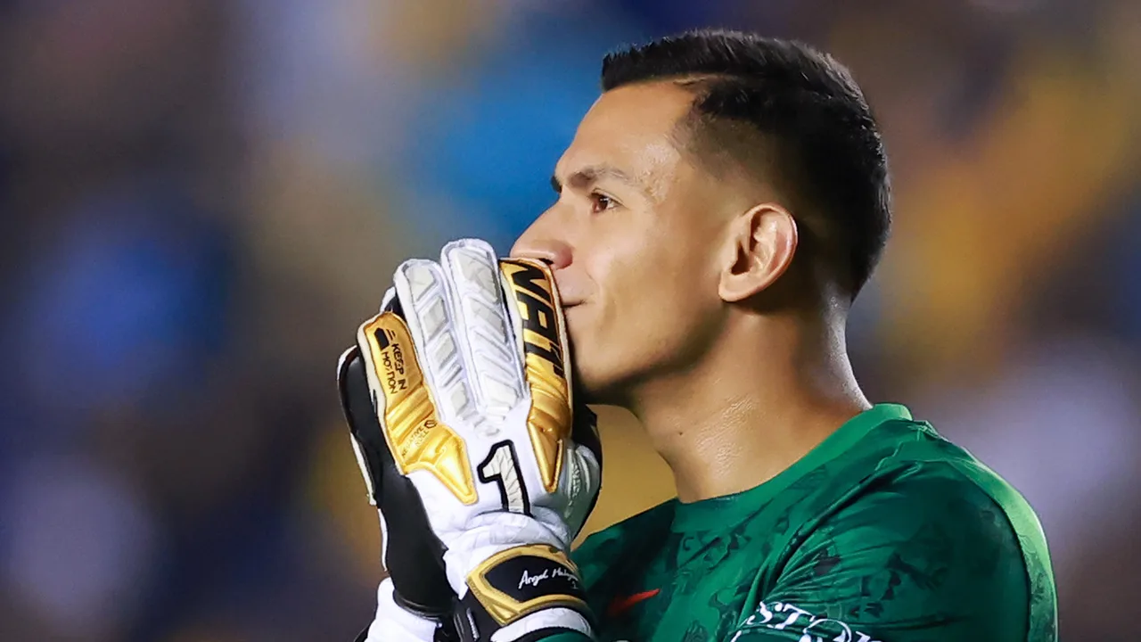 Luis Ángel Malagón, portero del América.