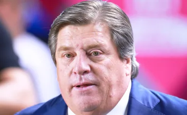 Piojo Herrera, ex DT azulcrema, en América vs Tigres.