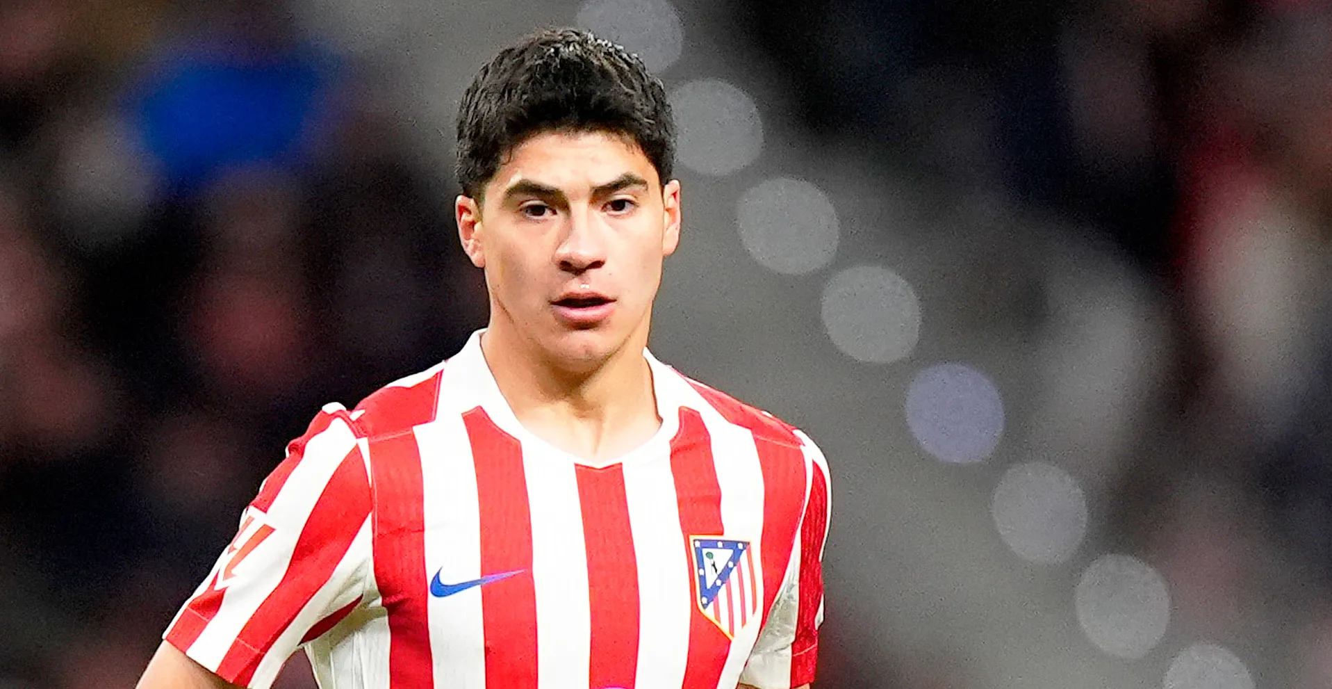 Luego de su estreno a nivel local, el mediocampista está listo para hacer su debut internacional. ¿Jugará Obed Vargas?