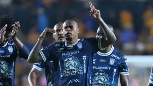 Tigres vs Pachuca: Golazo que recuerda a Walter Silvani y polémicas en la remontada de los Tuzos
