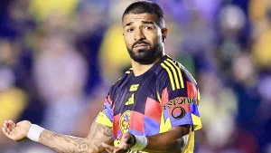 Rodrigo Aguirre rompe el silencio tras salir del América y les deja último recado