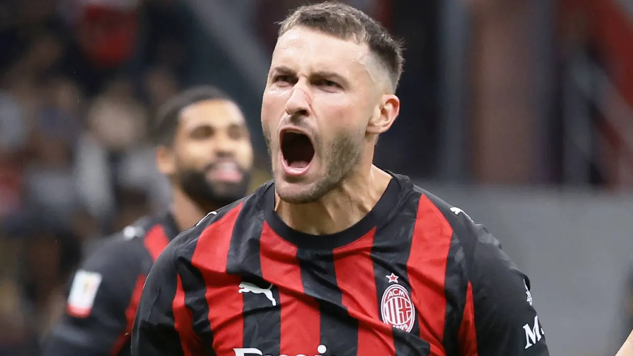 AC Milan: Santiago Giménez es llamado mediocre por Luca Toni