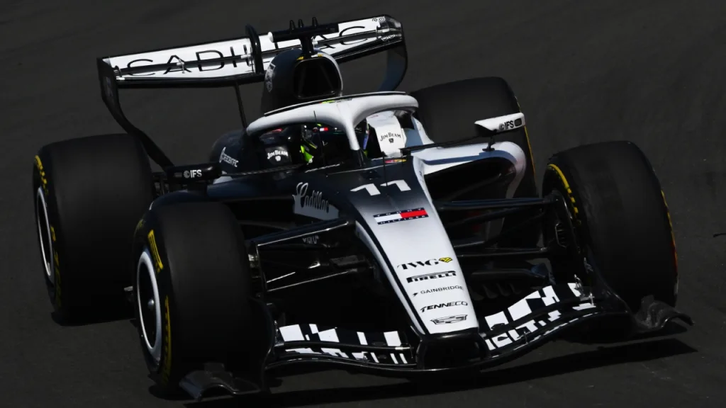 Checo Pérez, Cadillac