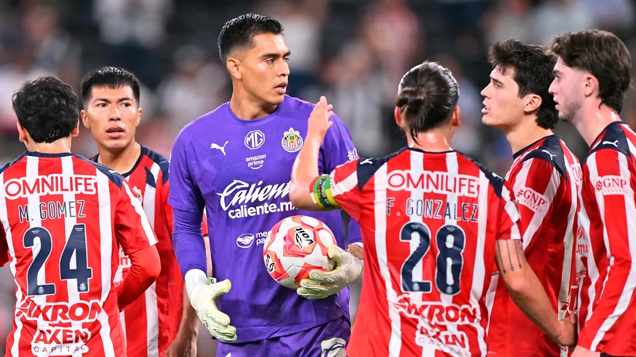 Chivas realiza increíble regalo a estrella del futbol.