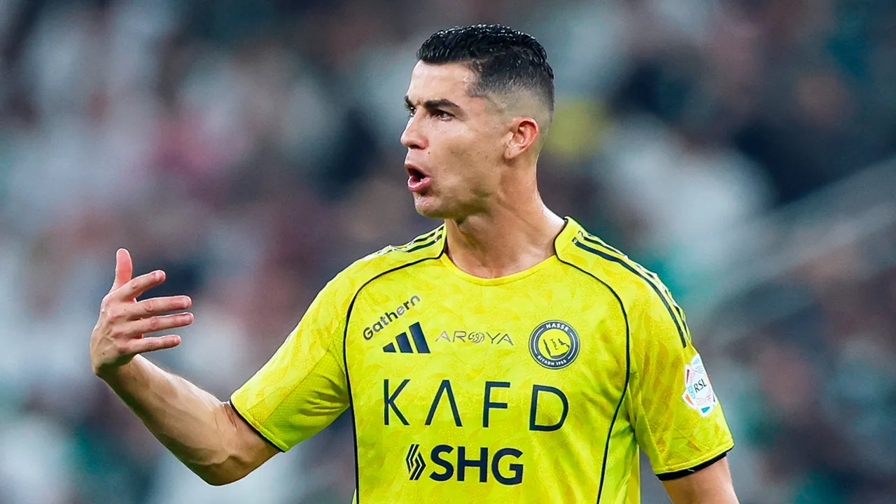 Cristiano Ronaldo envía mensaje tras lesión.