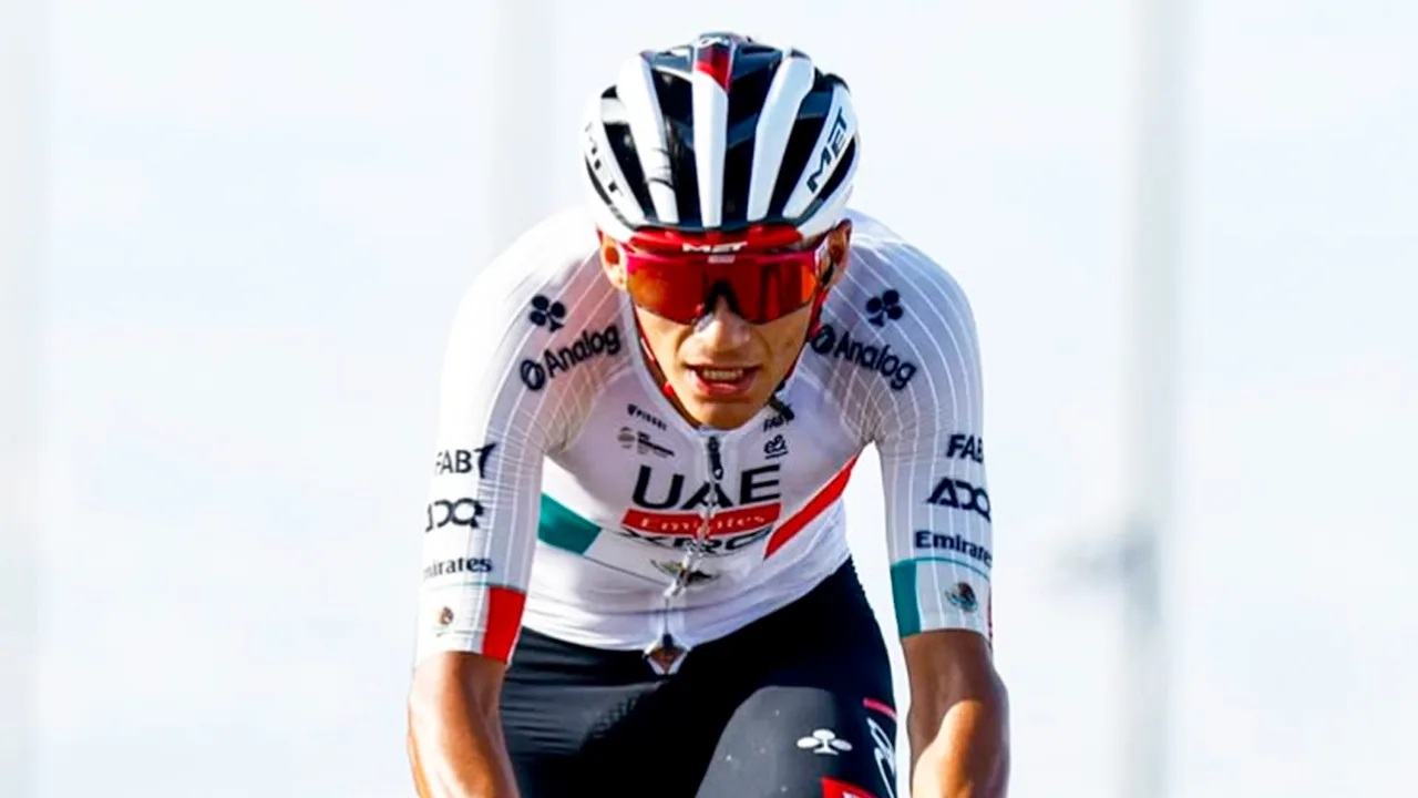 Isaac del Toro compite en Tirreno-Adriático 2026.