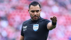 Amenazas de muerte: El Gato Ortiz y una medida desesperada luego de dirigir el clásico tapatío entre Atlas y Chivas