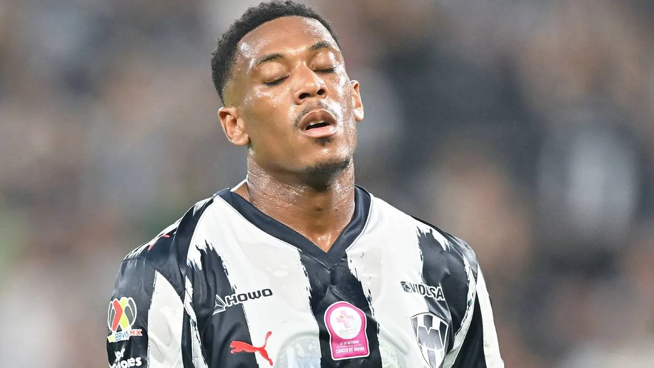 Rayados Monterrey separa a Anthony Martial por indisciplina video