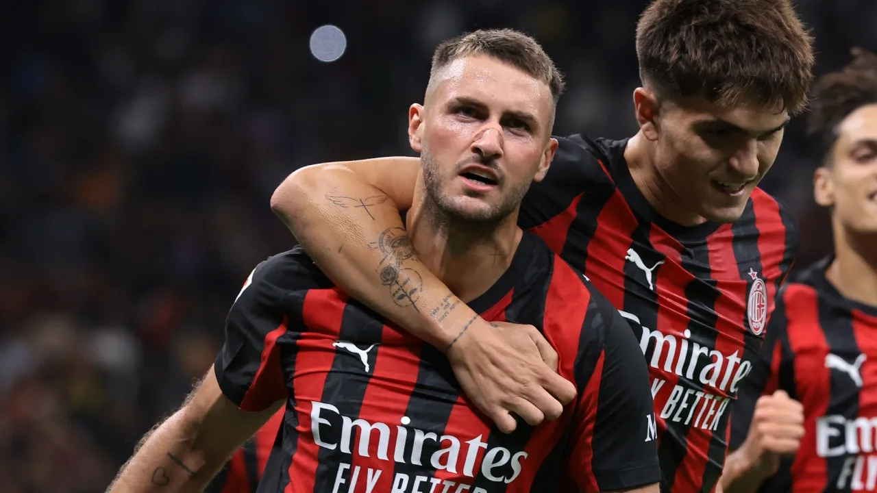 Santiago Giménez, AC Milan 