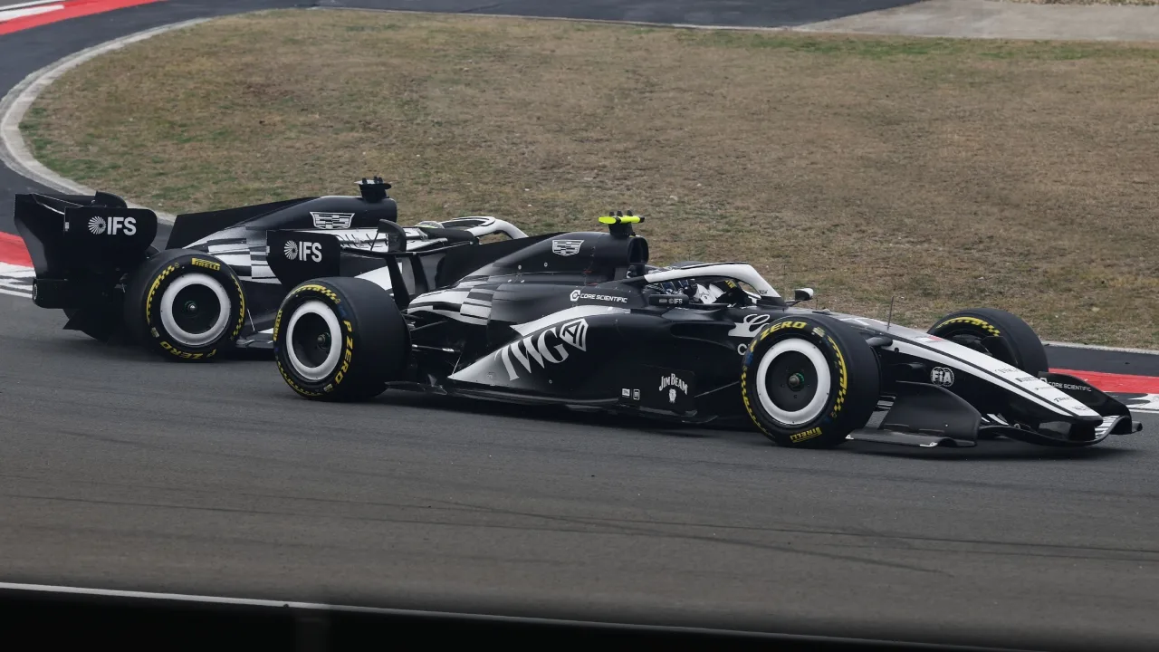 Valtteri Bottas y Checo Pérez, Gran Premio de China de la F1 con Cadillac
