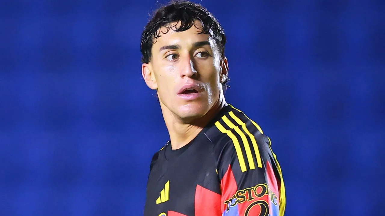 América ya tendría fecha para el regreso de Alejandro Zendejas tras lesión.