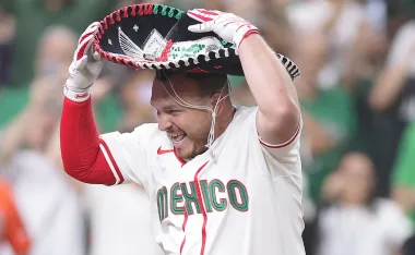 Alejandro Kirk, figura de México.