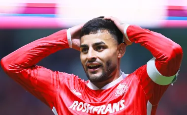 Alexis Vega, delantero de Toluca.