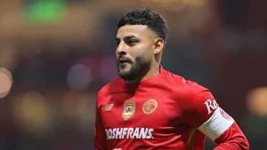 Toluca vs Atlas: Alexis Vega desata polémica con brutal falta de expulsión