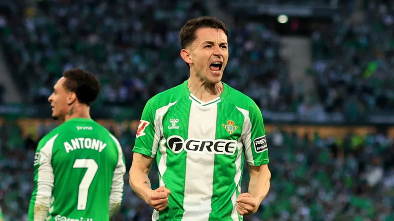 Álvaro Fidalgo, ex jugador de América y ahora del Betis. 