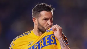 Tigres se impone a Monterrey con gol de Gignac y su celebración entristece a todos los felinos