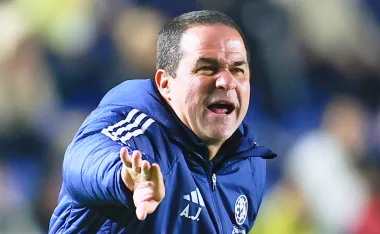 André Jardine, DT del América.