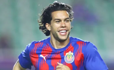 Cade Cowell, ex delantero de Chivas.