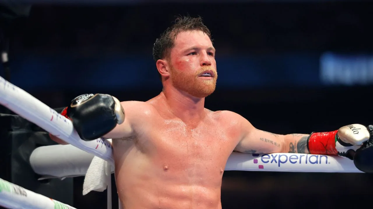 Canelo Álvarez, boxeador mexicano. 