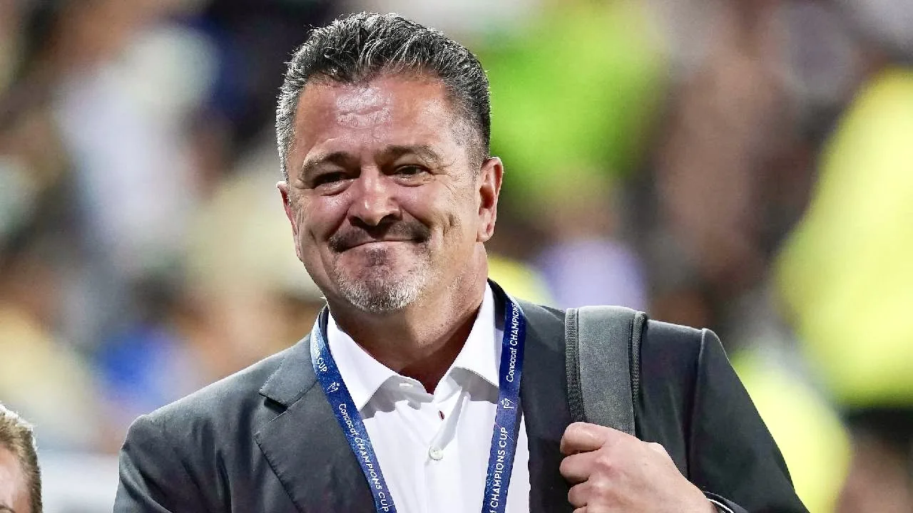 Carlos Hermosillo, exjugador y comentarista deportivo.