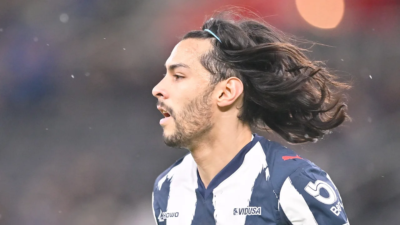 Daniel Aceves causa baja en Monterrey.