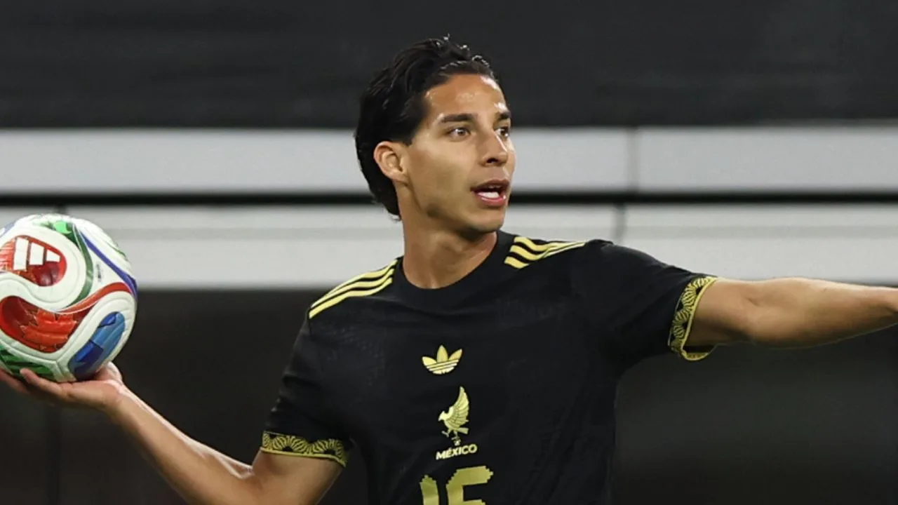 Diego Lainez, jugador de Tigres. 