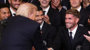 El inesperado piropo de Donald Trump a Rodrigo de Paul del Inter de Miami: Hay video del extraño momento